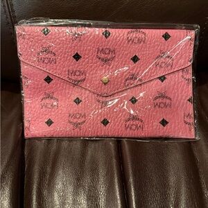 MCM Pouch